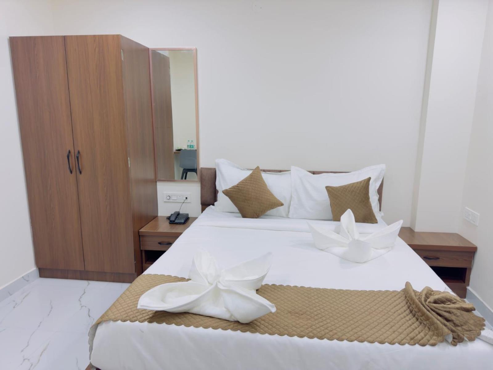 Hotel Apex Inn Hyderabad Airport Exterior foto